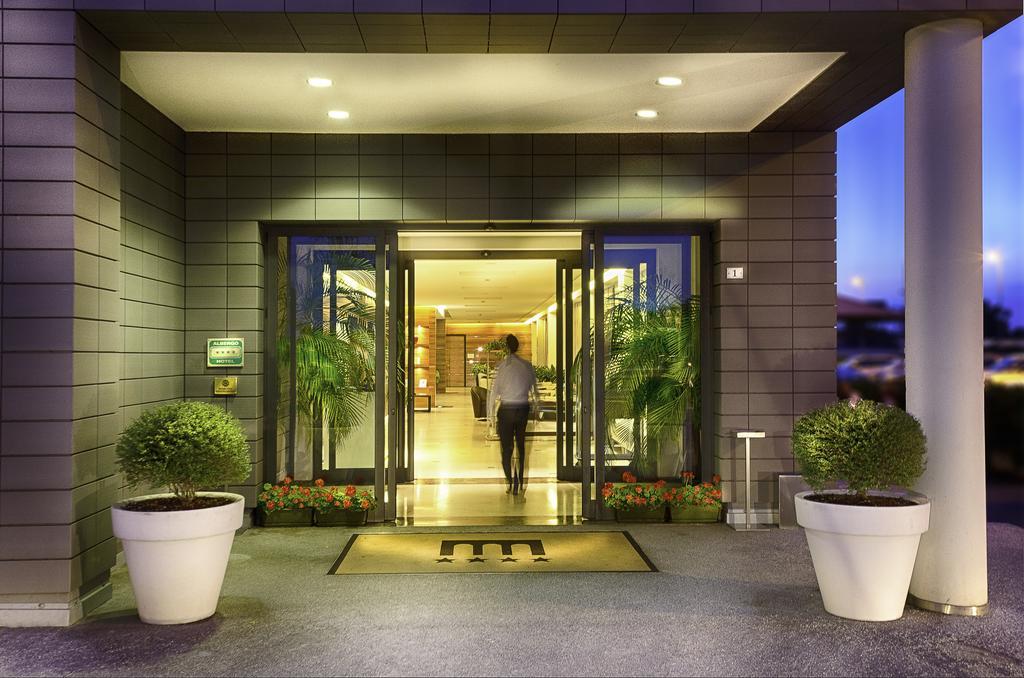 Hotel La Favorita Mântua Exterior foto